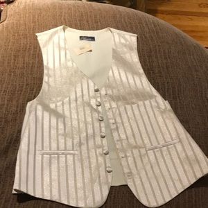 Men’s Bracci vest cream with gold threads Medium long- EUC - faux pockets